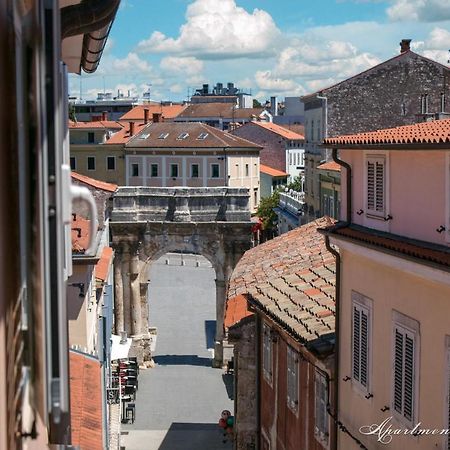 Apartament Penthouse Leonarda With Private Parking Pula Zewnętrze zdjęcie