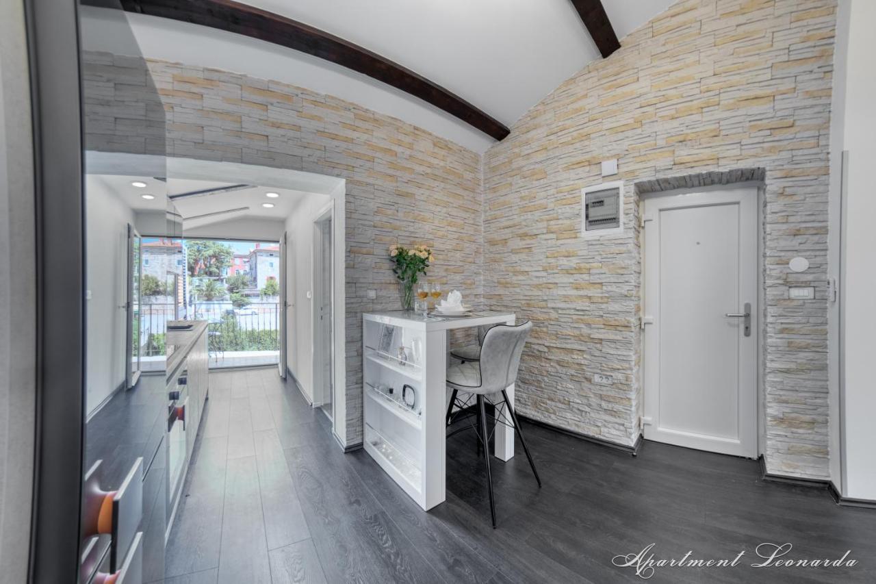 Apartament Penthouse Leonarda With Private Parking Pula Zewnętrze zdjęcie