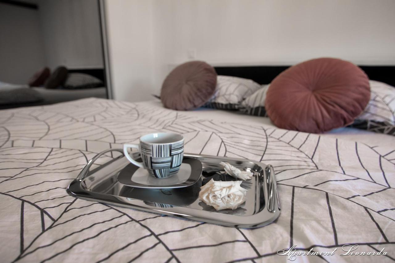 Apartament Penthouse Leonarda With Private Parking Pula Zewnętrze zdjęcie